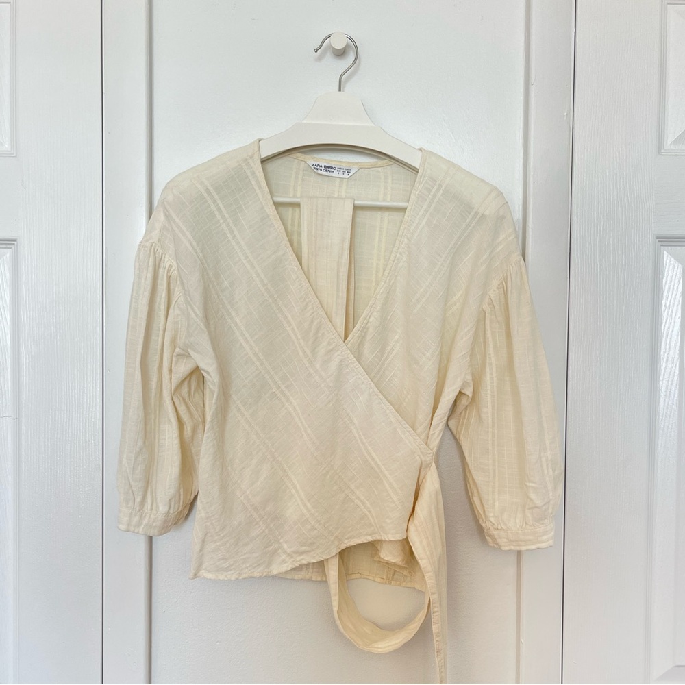 ZARA BASIC DENIM Blouse with a tie belt at waist in beige Size S